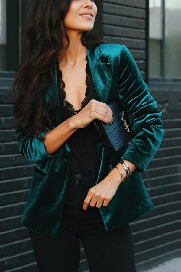 Blazer de terciopelo chic para mujer – Elegancia y confort moderno