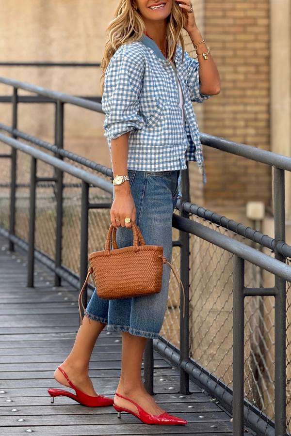 Camisa a cuadros azul y blanca para mujer – estilo retro francés