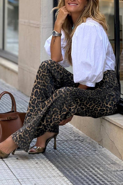 Camisa blanca mujer cuello V mangas abullonadas chic