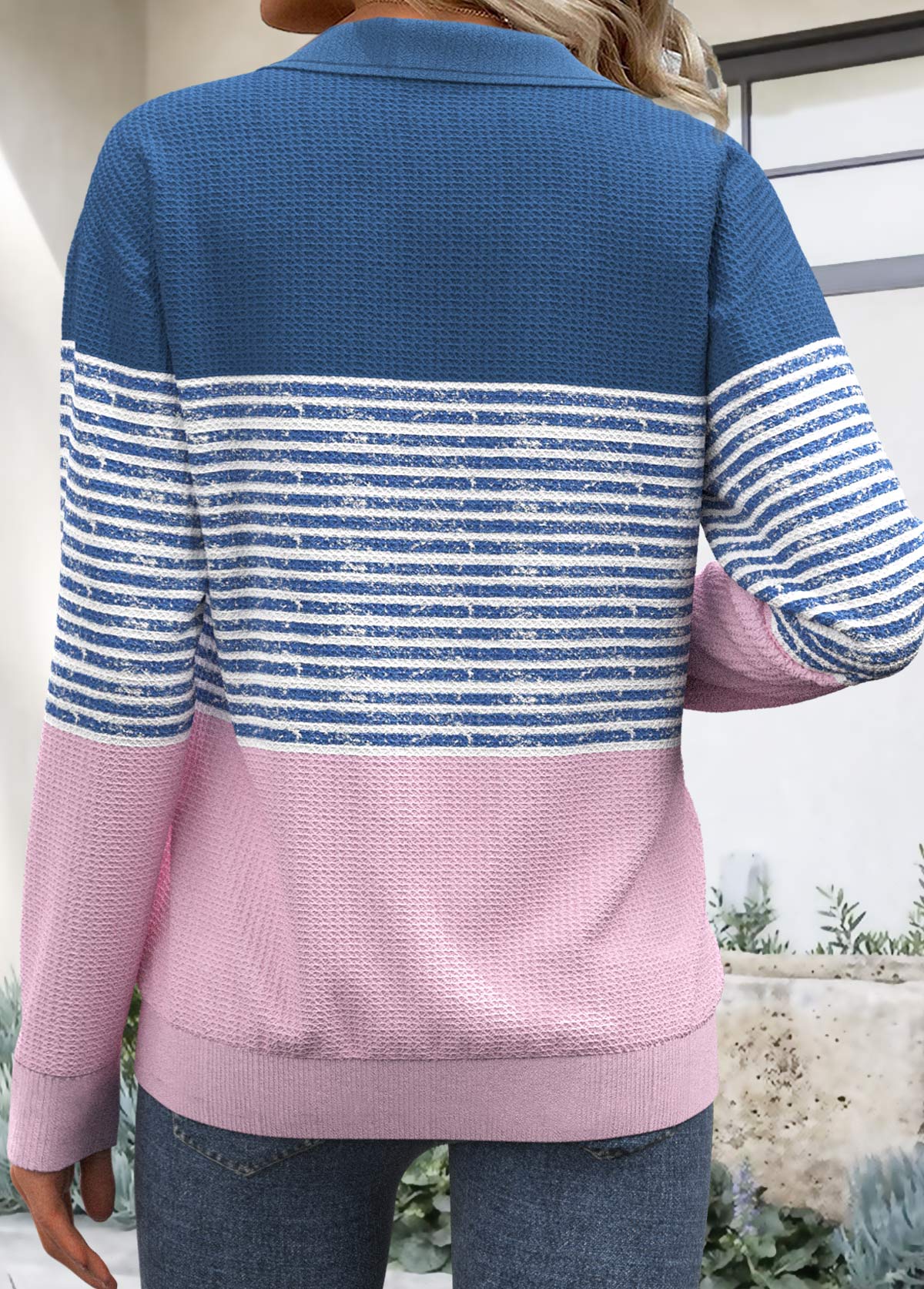 Sudadera de manga larga con estampado tribal y cremallera