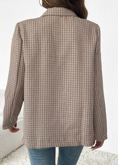 blazer a cuadros con dos bolsillos laterales
