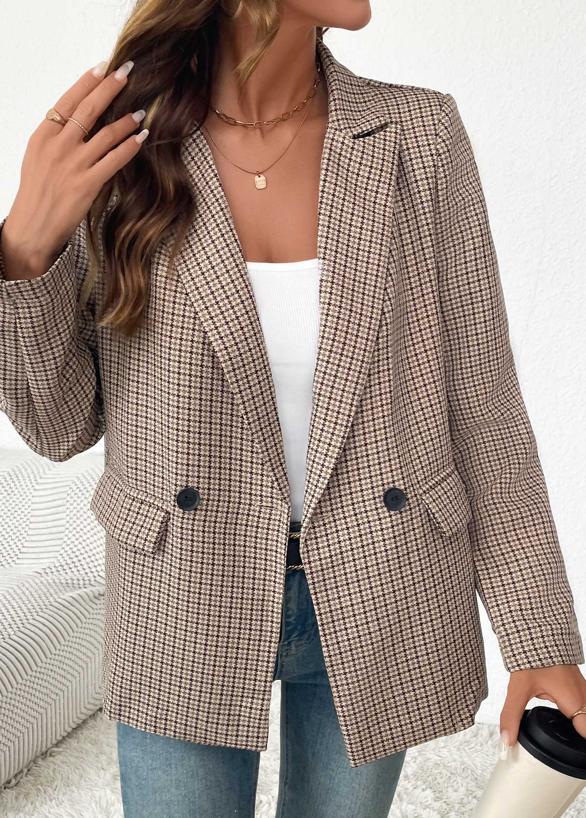 blazer a cuadros con dos bolsillos laterales