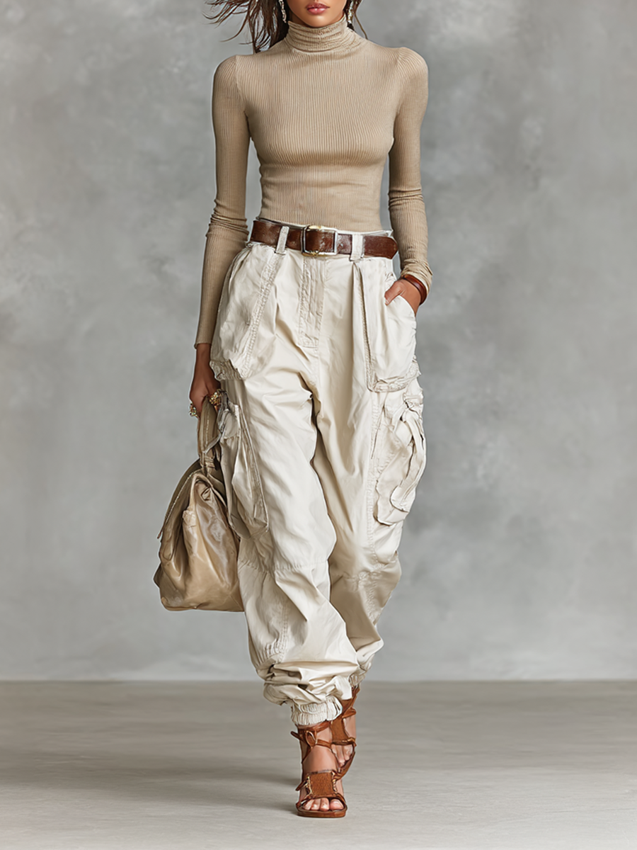 Conjunto mujer cuello alto y pantalones cargo