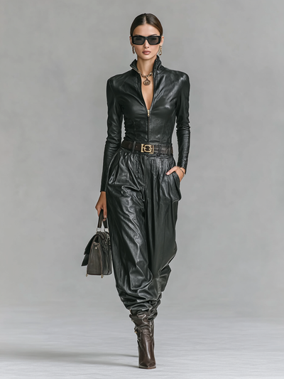 Conjunto de cuero sintético elegante mujer