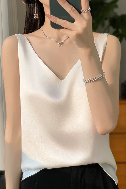 Top mujer con escote en V y tirantes dobles – Camiseta elegante y ajustada