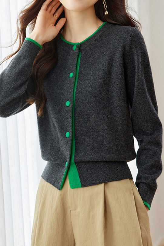 Cárdigan de punto con bloques de colores – Estilo urbano chic y cómodo