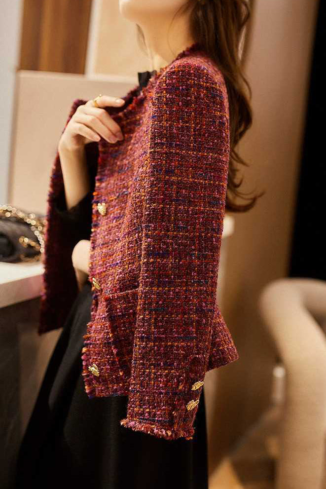 Abrigo de Boucle Rojo Mujer – Botones de Corazón Metálicos Chic y Confort