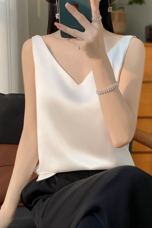 Top mujer con escote en V y tirantes dobles – Camiseta elegante y ajustada