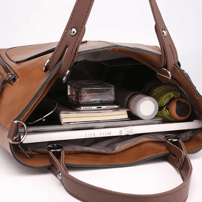 Bolso de cuero estiloso y versátil