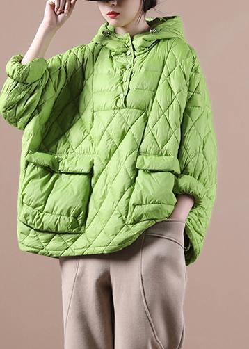 Abrigo acolchado de invierno con capucha