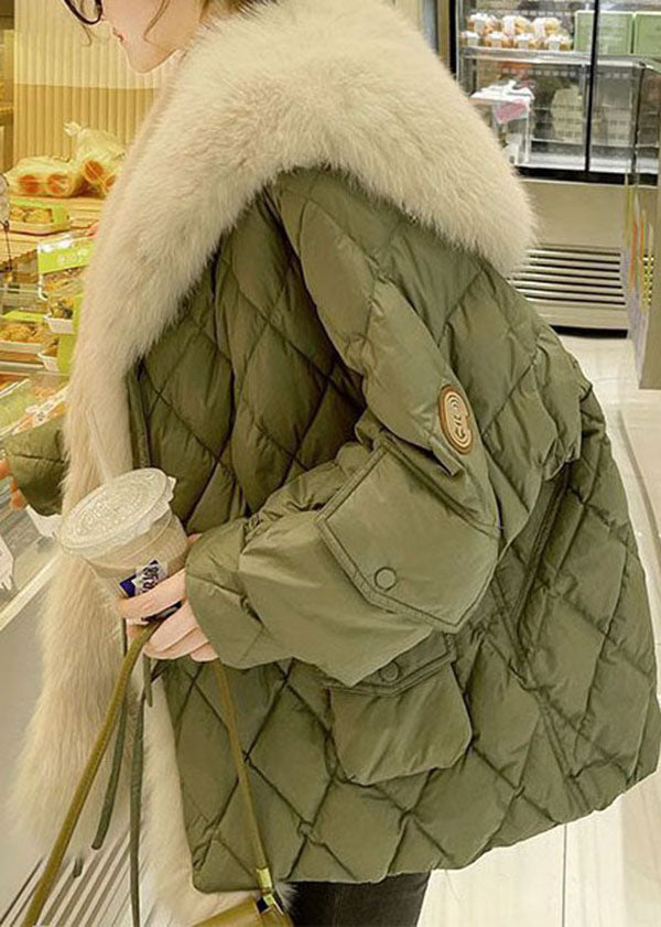 Abrigo acolchado de invierno con cuello de piel