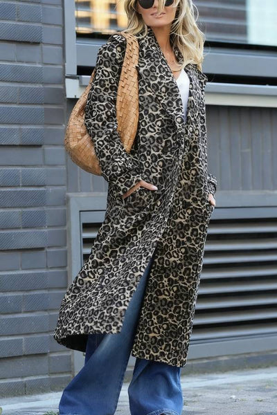 Abrigo Leopardo Elegante Mujer – Trench Largo con Hombreras y Bolsillos