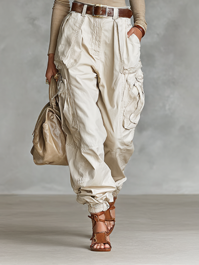 Conjunto mujer cuello alto y pantalones cargo
