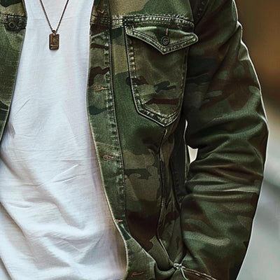 Chaqueta de Hombre Camuflaje Retro en Lona – Estilo Auténtico y Duradero